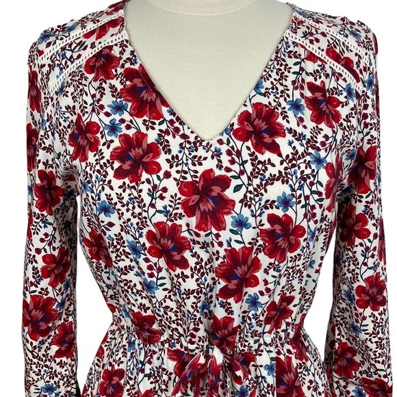 Cream and Red Floral V Neck Long Sleeve Dress - Picture 2 of 14